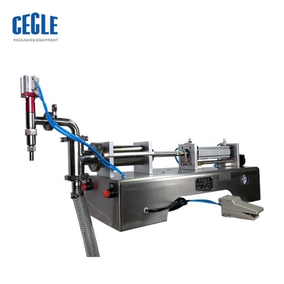 F6-150 zetpil het vullen machine vloeibare het vullen machine voor water, tafelolie, sap, melk, wijn